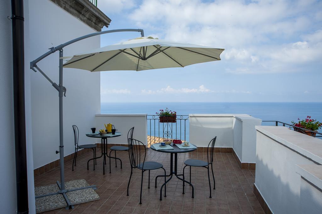 B&B La Terrazza Четраро Экстерьер фото